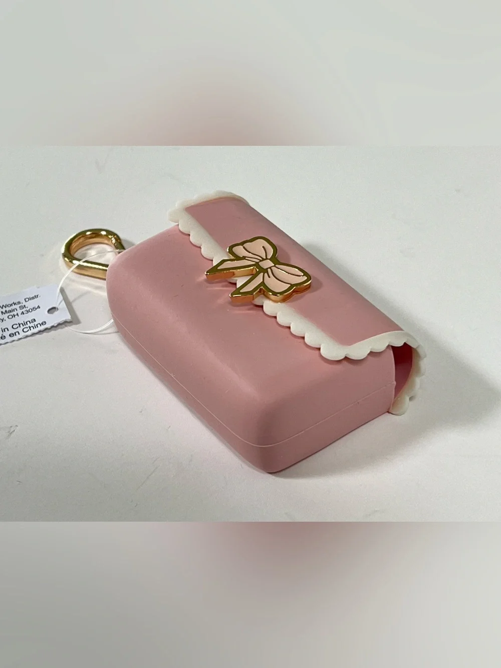 Bath & Body Works Pink Bow Sanitizer Holder NWT